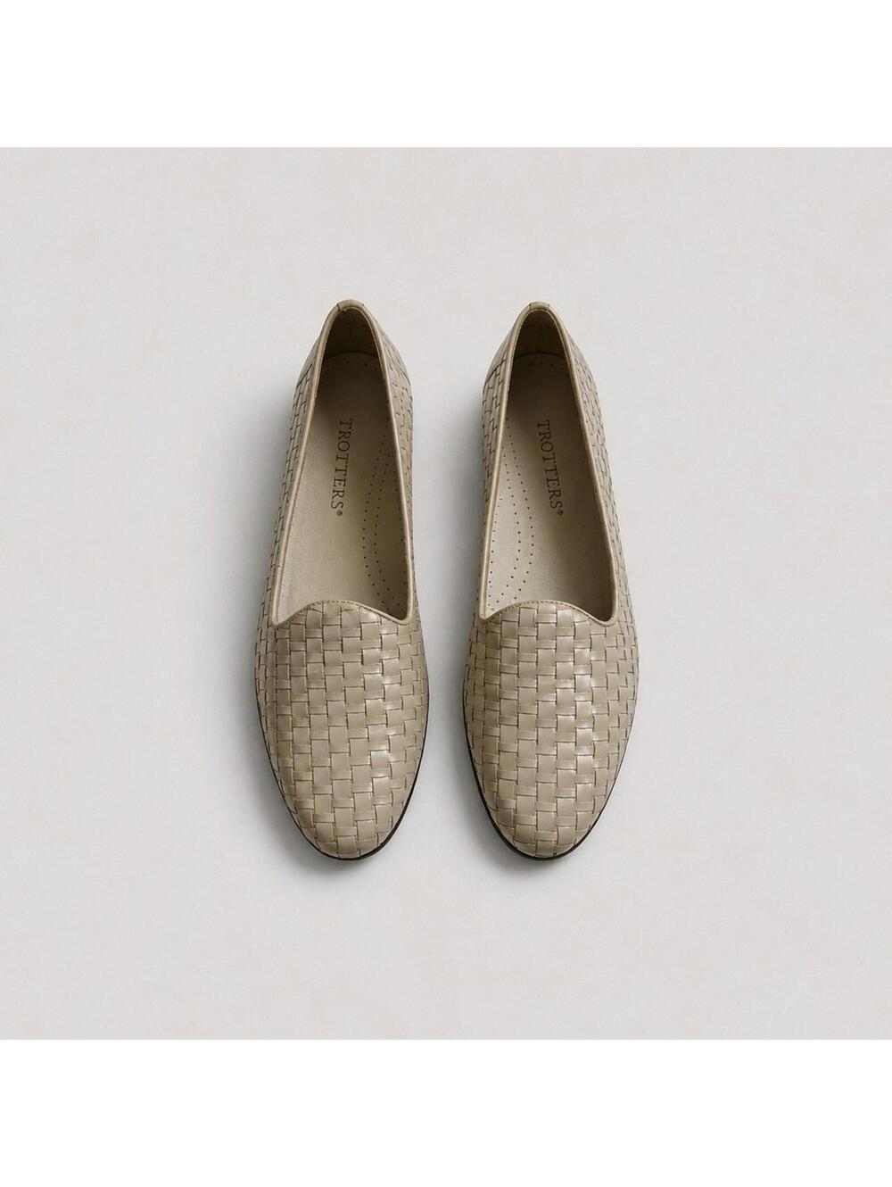 Trotter Liz Women's Slip-On Loafer Woven Leather Cream Size 8.5 Business